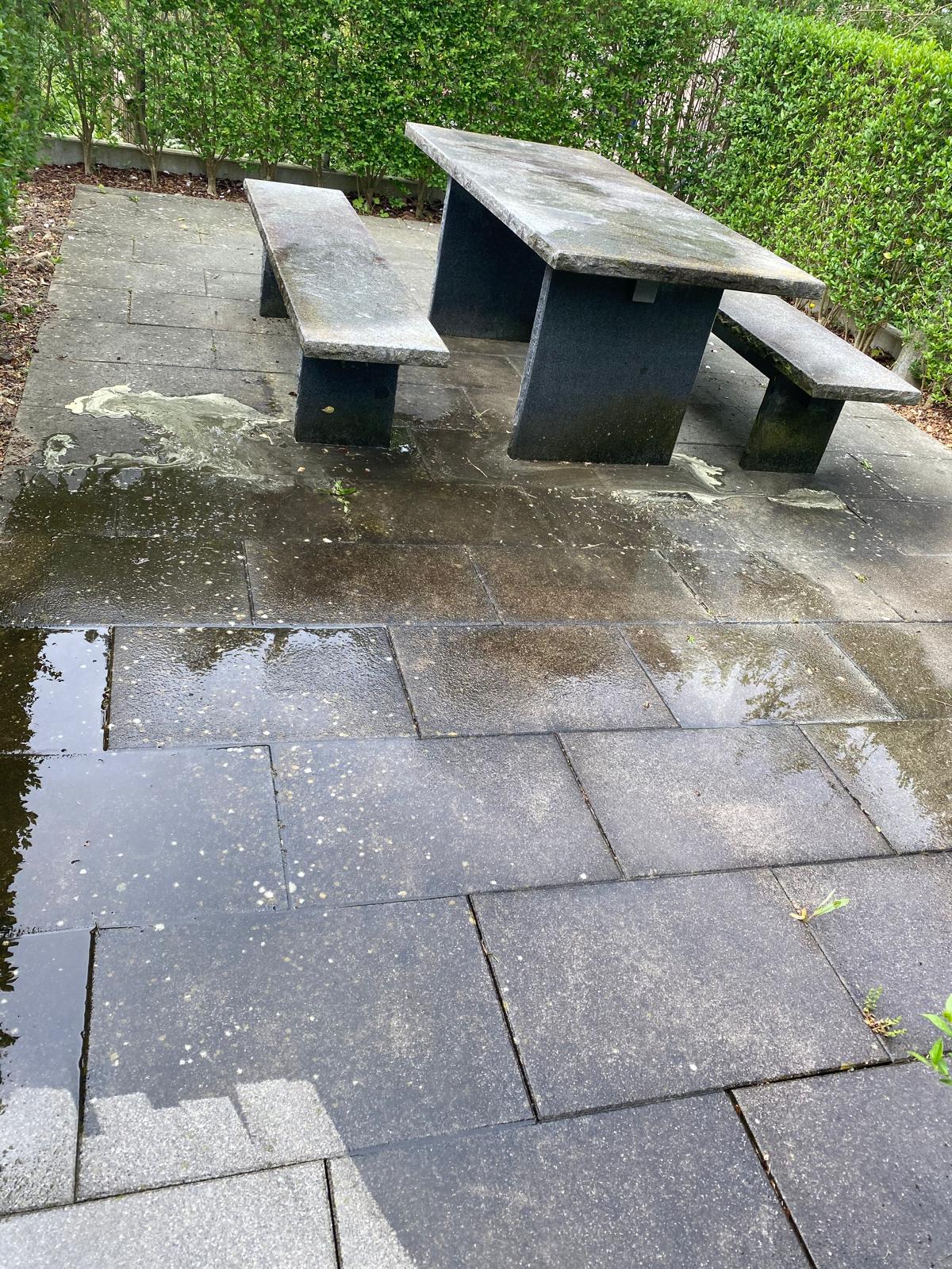 Seating area before cleaning